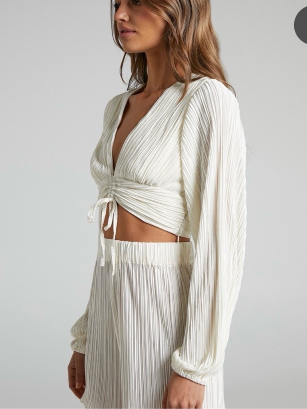 NWT Showpo Jondra Blouse in Cream 
Jondra Blouse